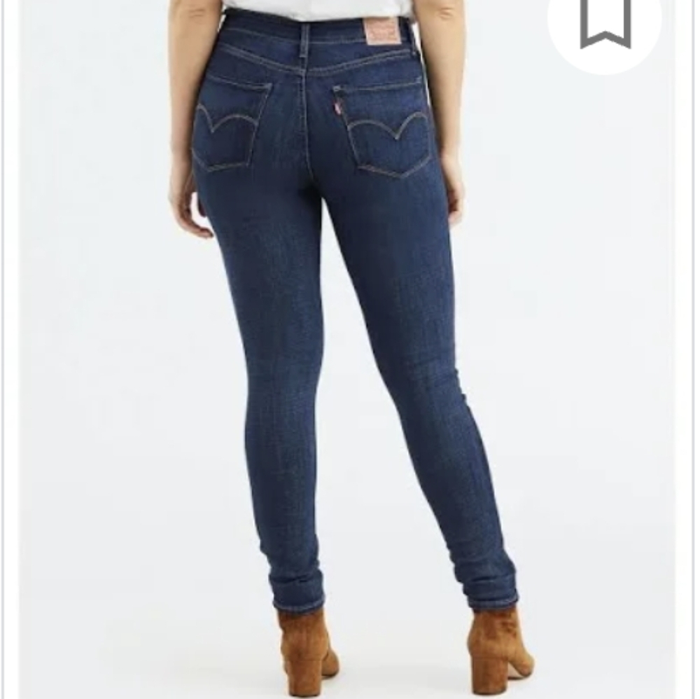 Levi's 721 high rise skinny dark wash